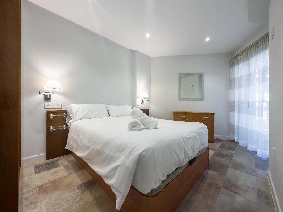 Apartamentos Dr28 A 250 M De La Playa Fuengirola Eksteriør billede