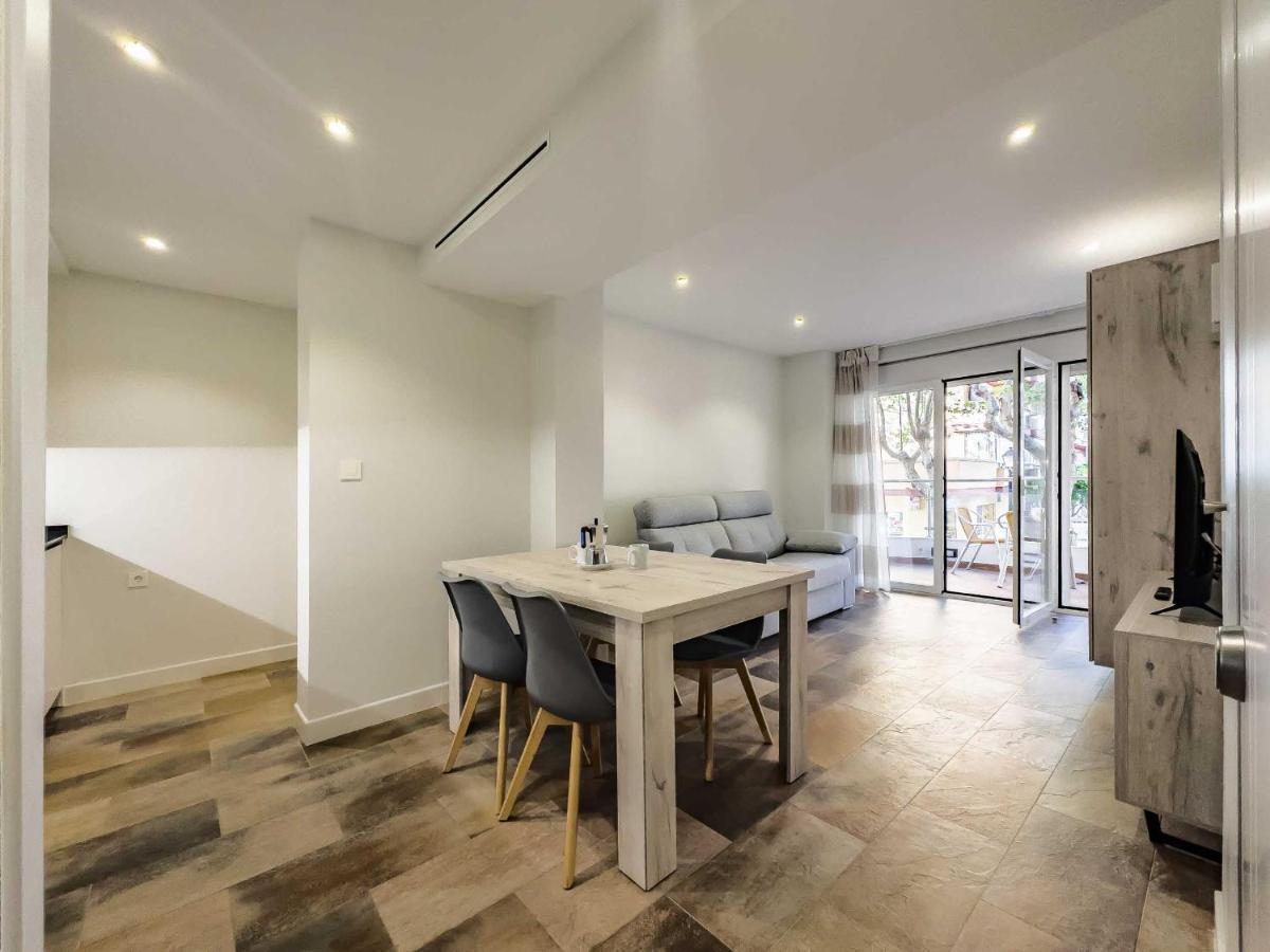 Apartamentos Dr28 A 250 M De La Playa Fuengirola Eksteriør billede