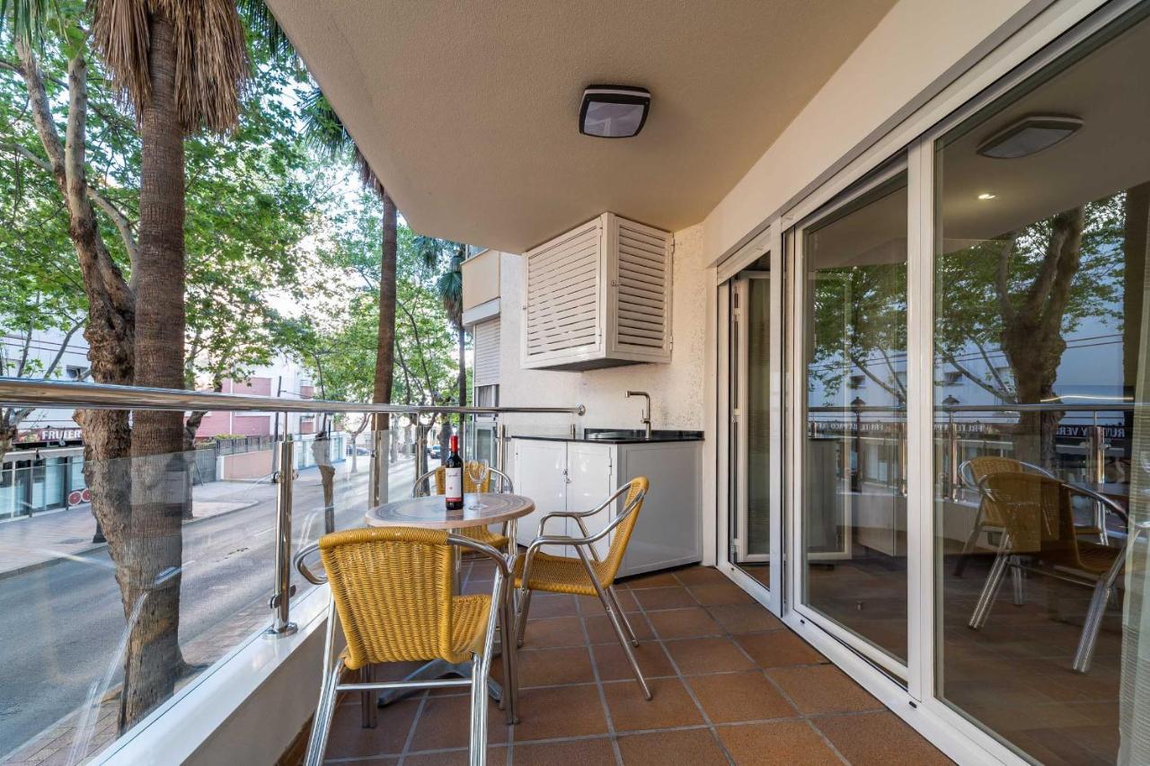 Apartamentos Dr28 A 250 M De La Playa Fuengirola Eksteriør billede
