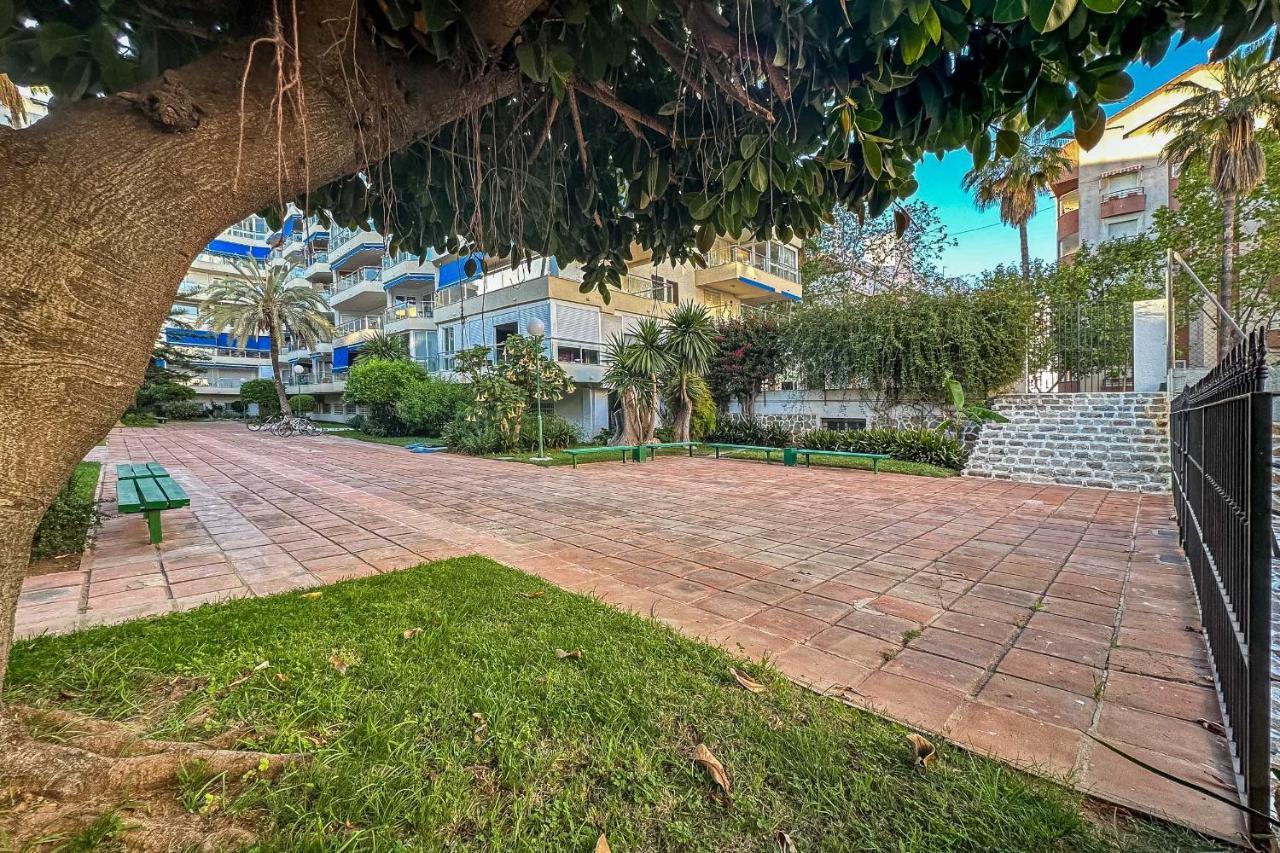 Apartamentos Dr28 A 250 M De La Playa Fuengirola Eksteriør billede