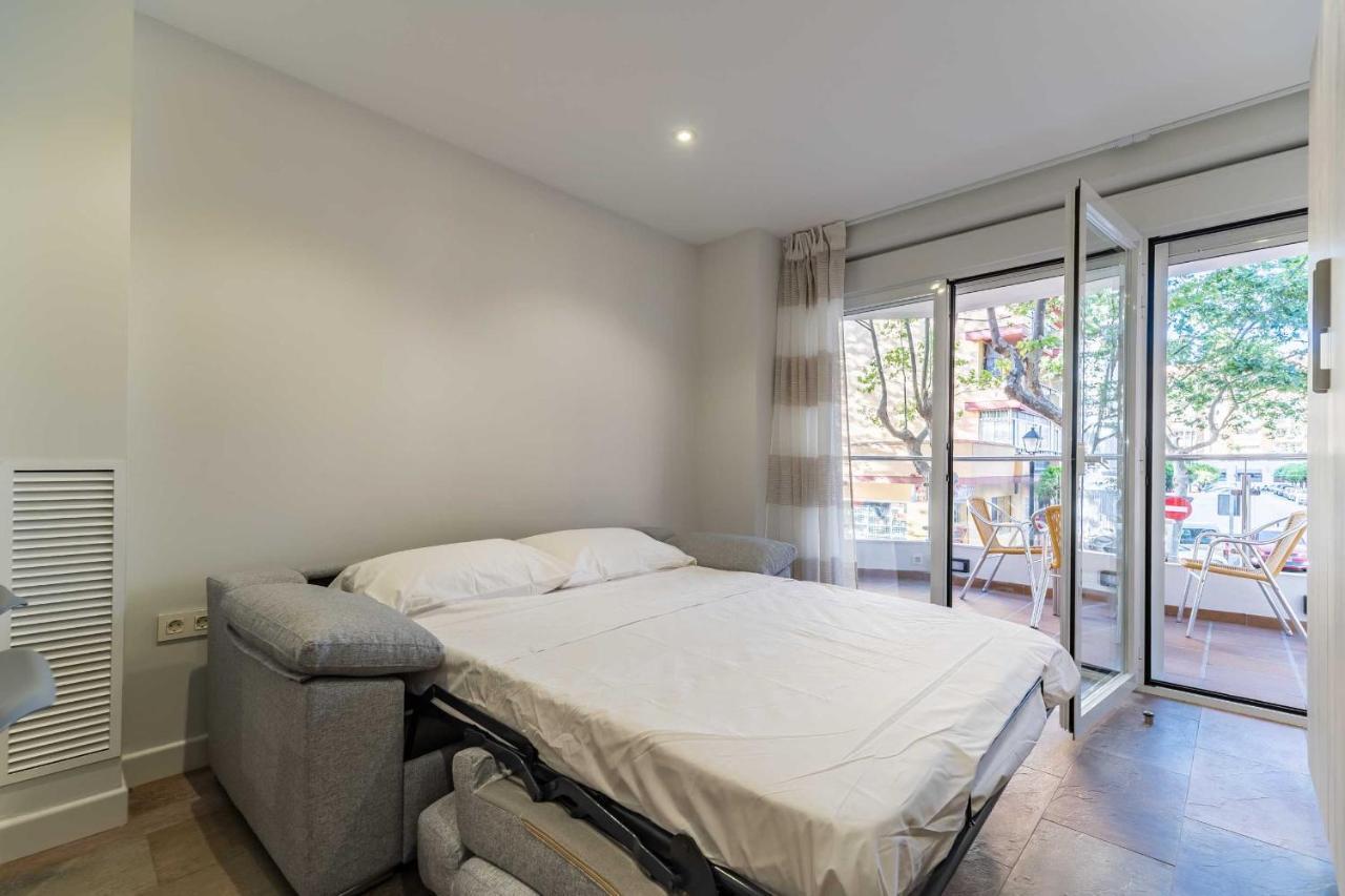 Apartamentos Dr28 A 250 M De La Playa Fuengirola Eksteriør billede