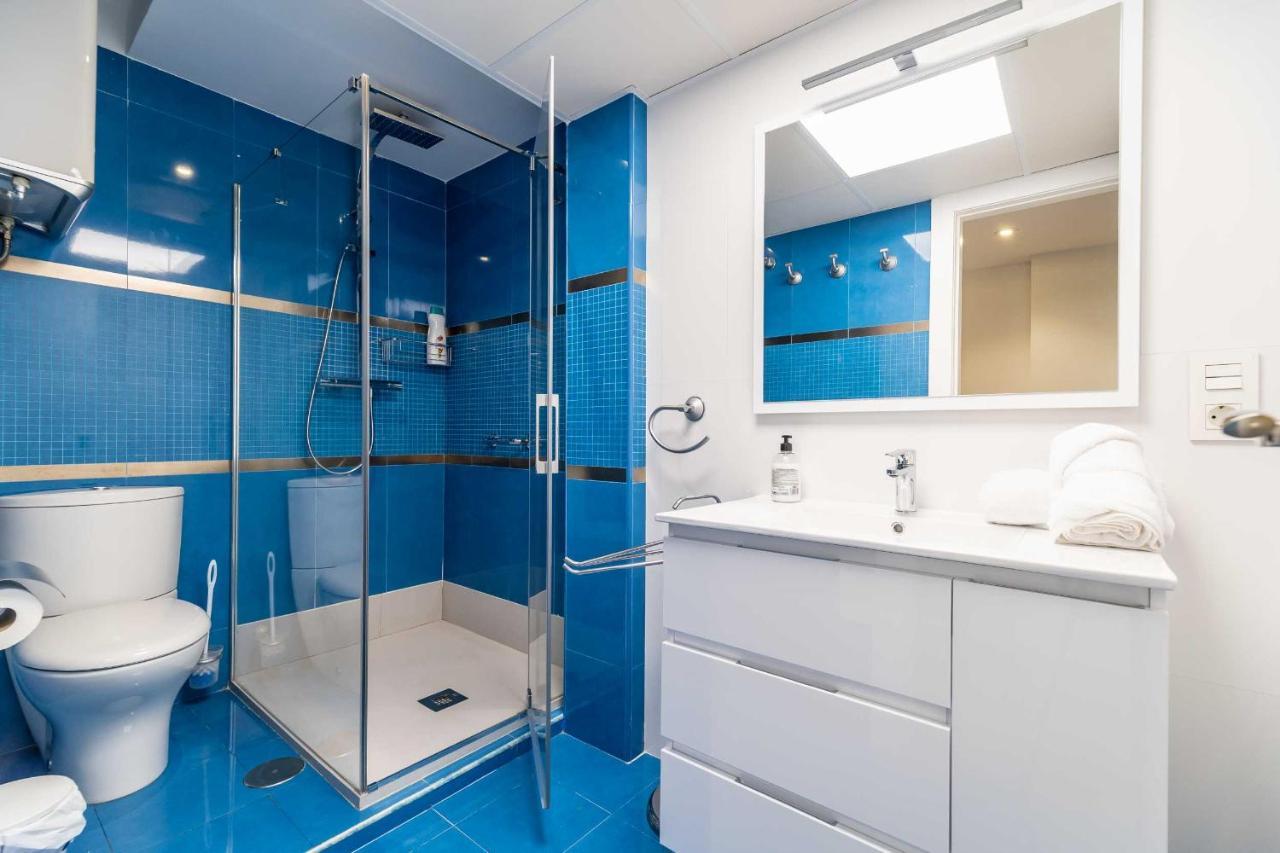 Apartamentos Dr28 A 250 M De La Playa Fuengirola Eksteriør billede