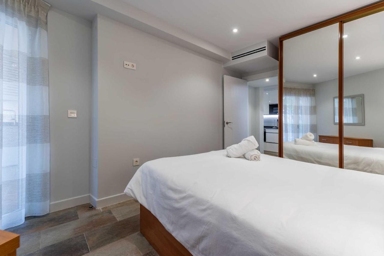 Apartamentos Dr28 A 250 M De La Playa Fuengirola Eksteriør billede