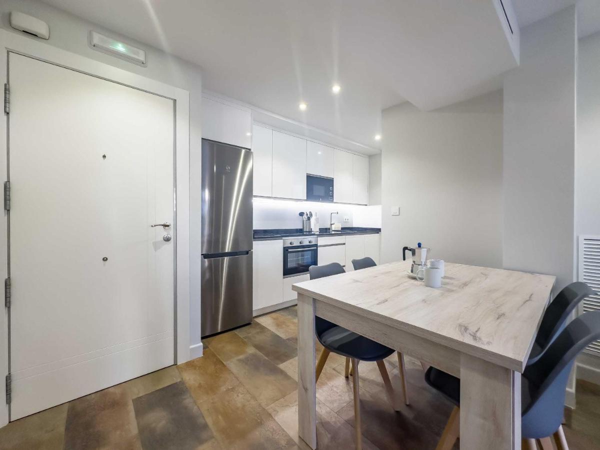 Apartamentos Dr28 A 250 M De La Playa Fuengirola Eksteriør billede
