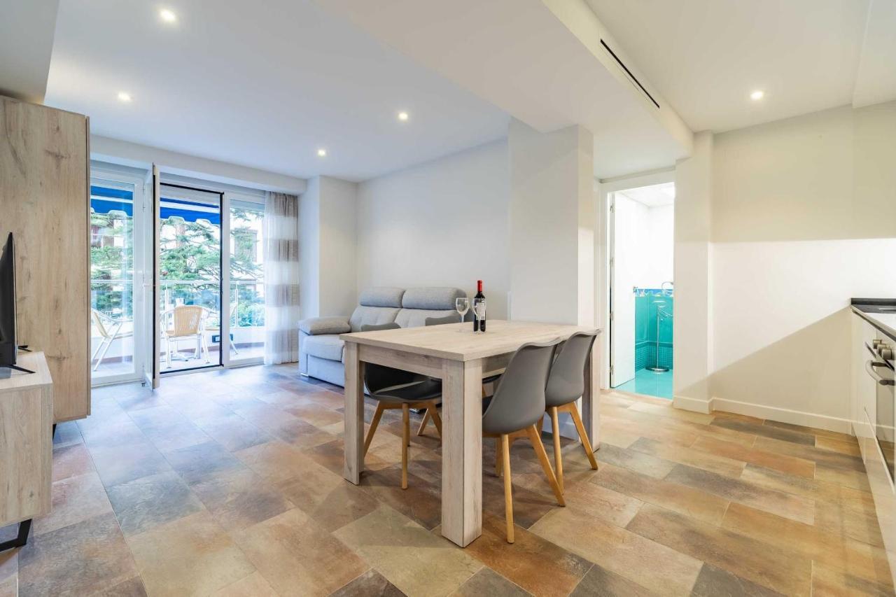 Apartamentos Dr28 A 250 M De La Playa Fuengirola Eksteriør billede