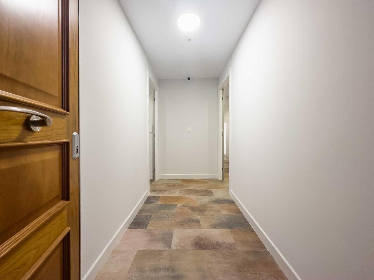 Apartamentos Dr28 A 250 M De La Playa Fuengirola Eksteriør billede